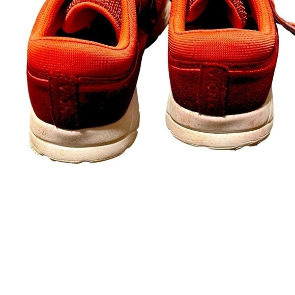 Vionic Ema ASR 1840 Sneaker Red Suede Mesh Comfort Walking Shoes Womens Sz 9 - Picture 3 of 4